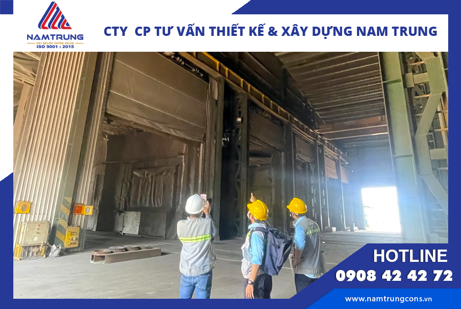 Đội ngũ kỹ sư Nam Trung thảo luận về vị trí tháo dỡ